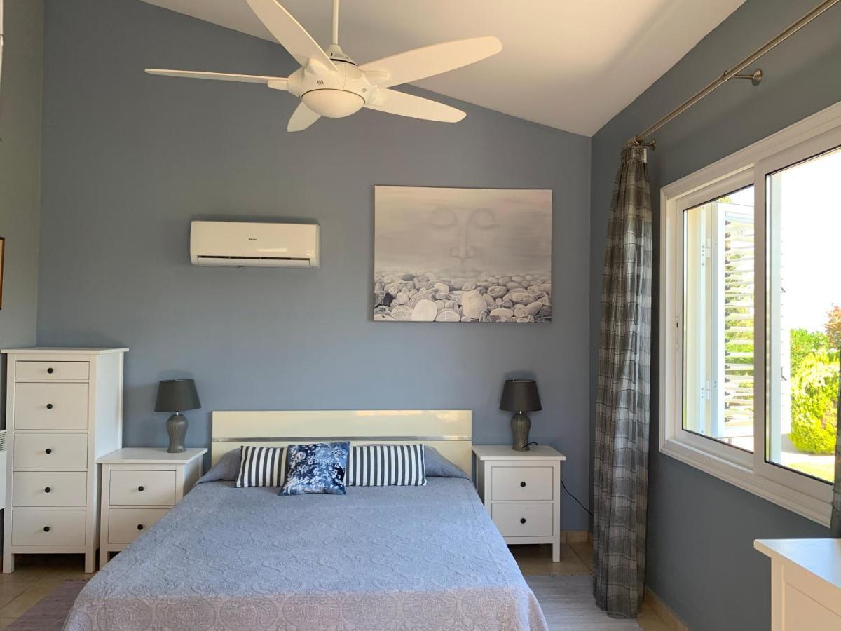 Beach Villa Sofia 네오 초리오 외부 사진