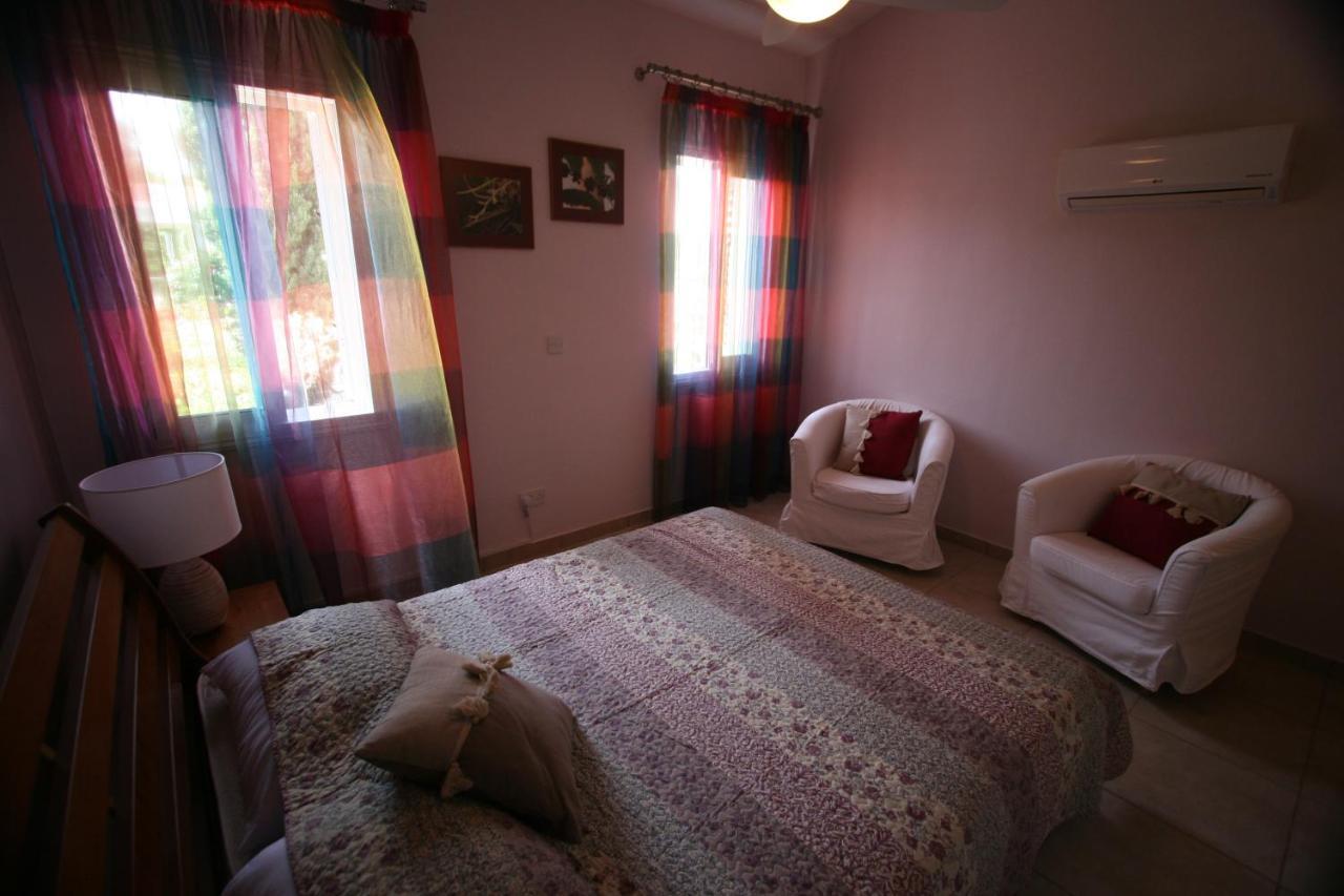 Beach Villa Sofia 네오 초리오 외부 사진